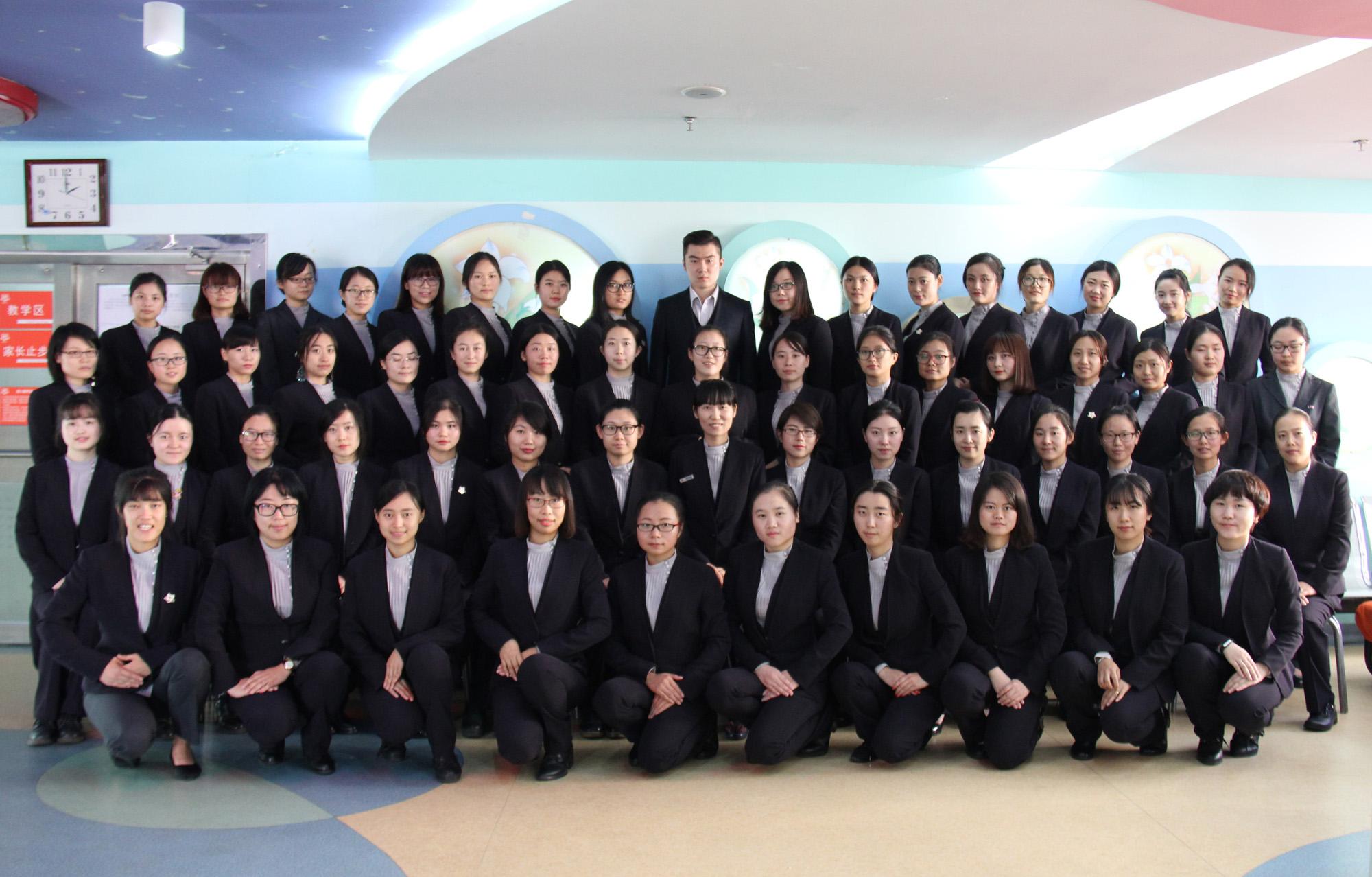 企業工服定制的好處,企業工服定制的優勢