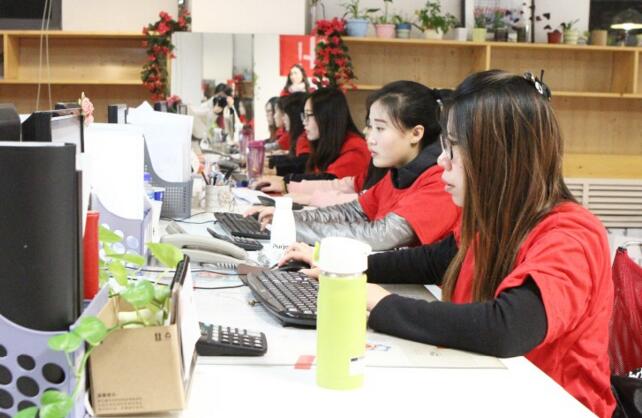 上班穿什么衣服比較好