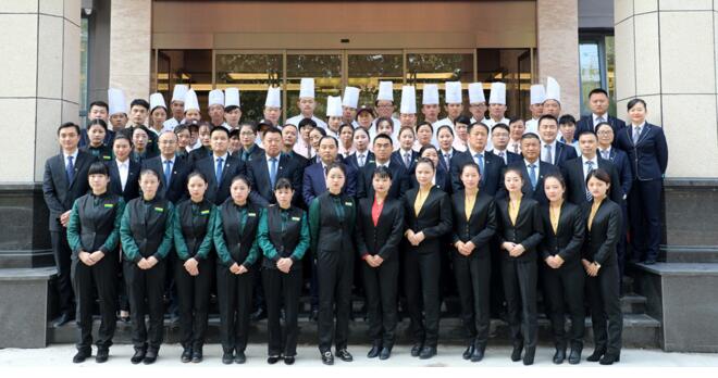 酒店服務(wù)員工服定制夏裝