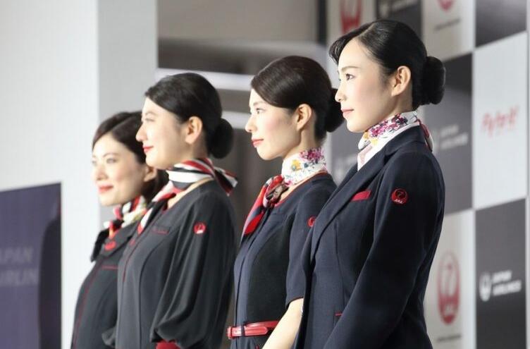 日本航空公司制服定制