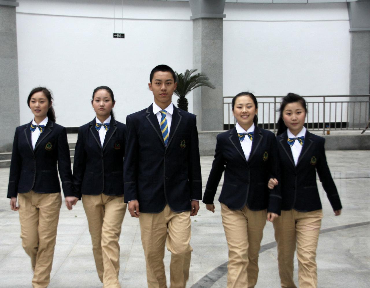 定制學生校服流程