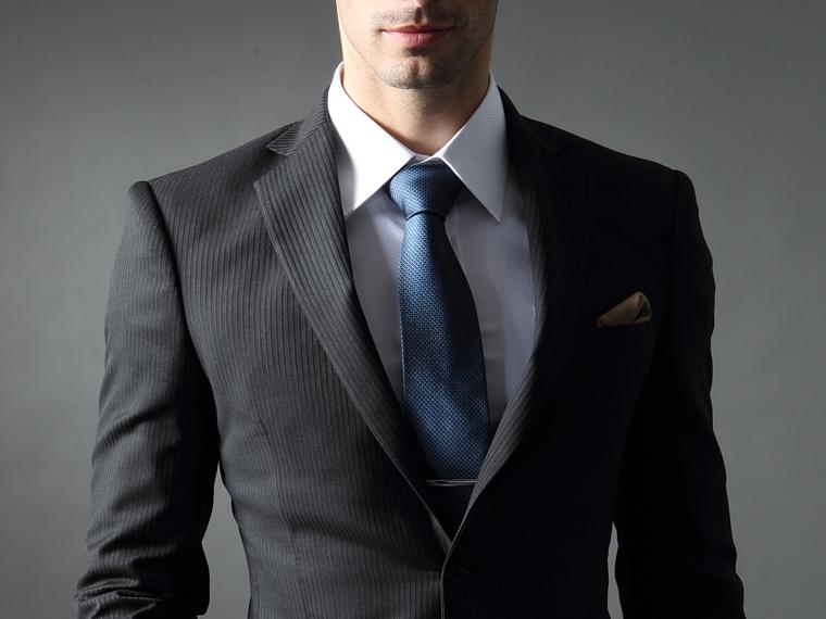 ?條紋西裝外套怎么搭配